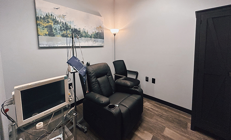 Comfortable and calming ketamine therapy room at South Dakota Ketamine Clinic